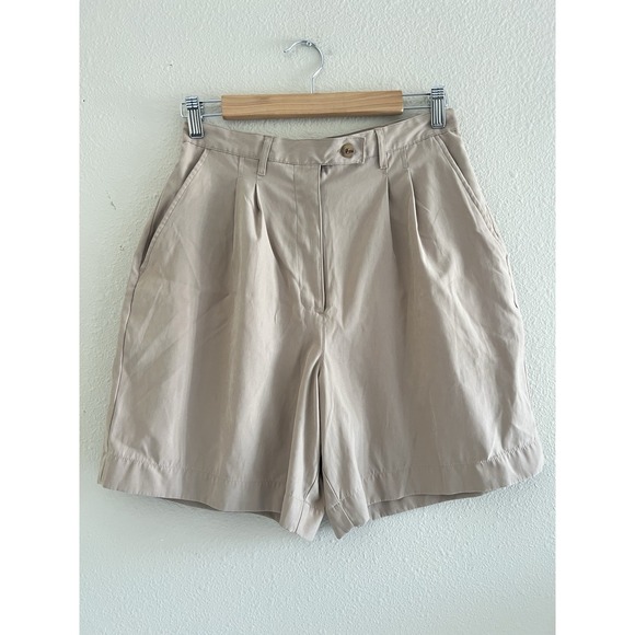 Westbound Pants - Westbound Vintage Solid Tan High Rise Mom Shorts Size 10 Neutral Preppy Vacation